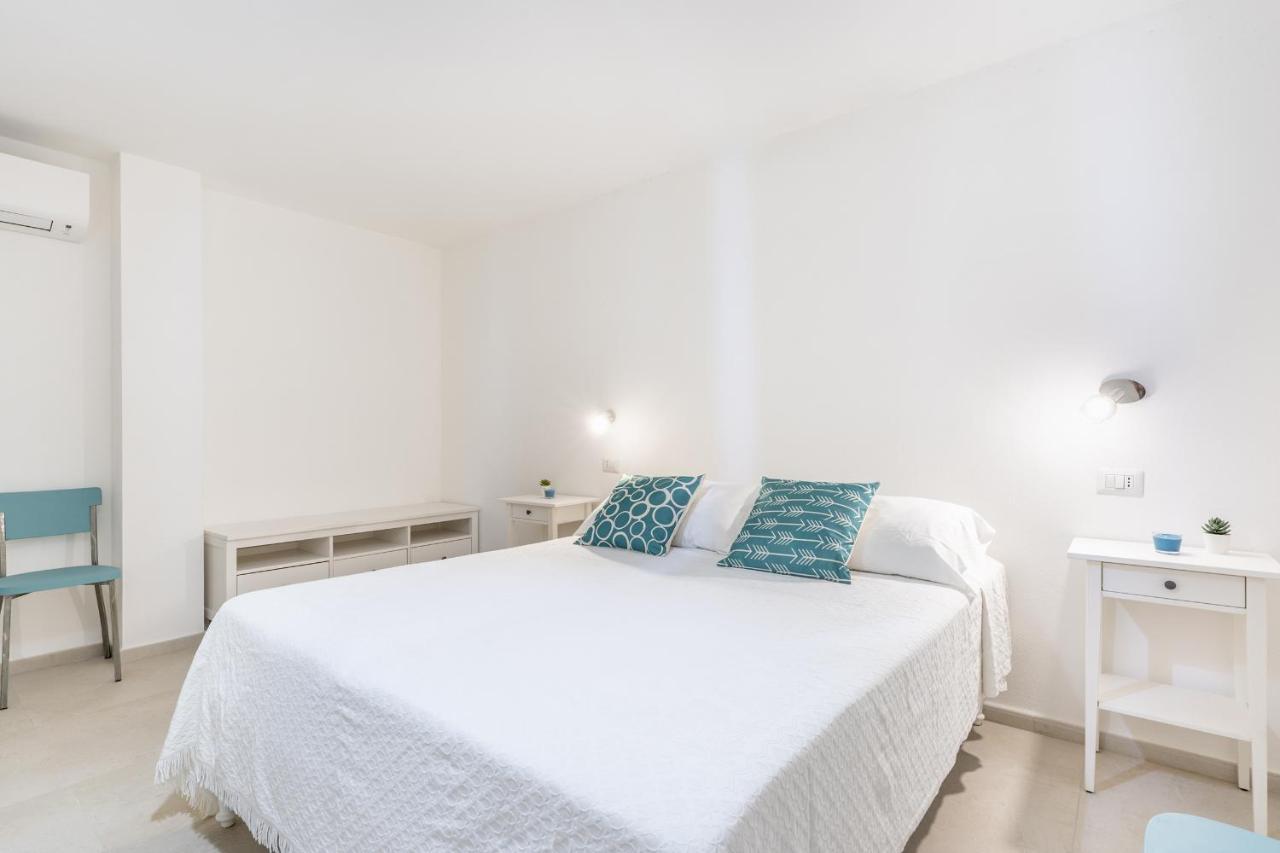 Villa Elena - Affitti Brevi Italia Àrbatax Zewnętrze zdjęcie