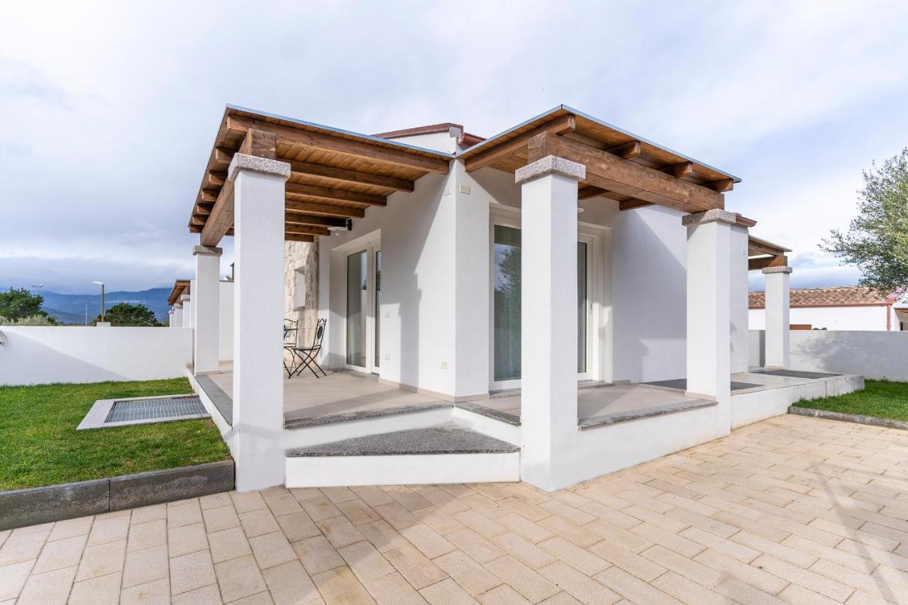 Villa Elena - Affitti Brevi Italia Àrbatax Zewnętrze zdjęcie